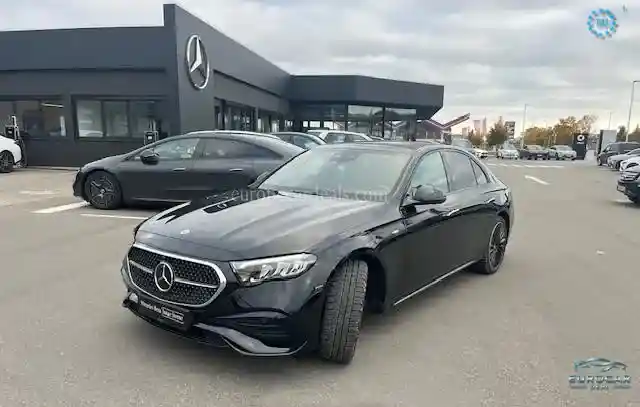 Mercedes-Benz E 300
