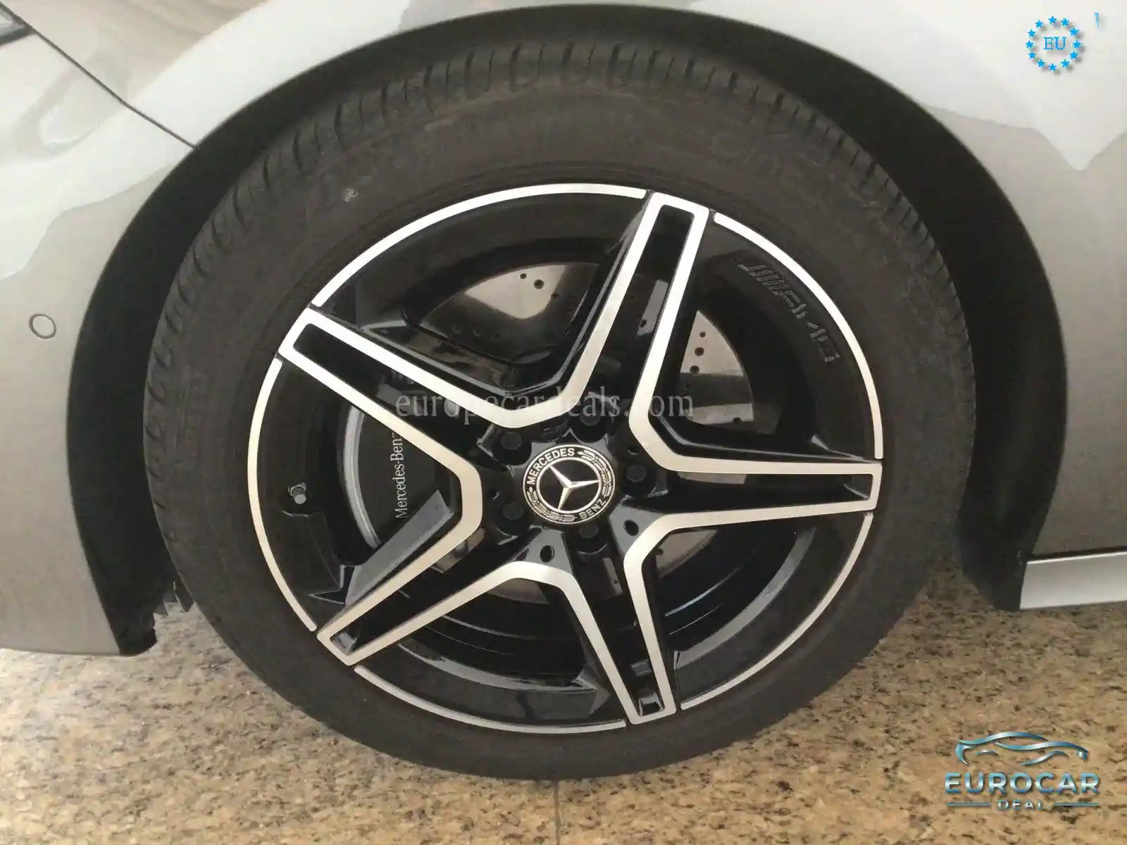 Mercedes-Benz A 220