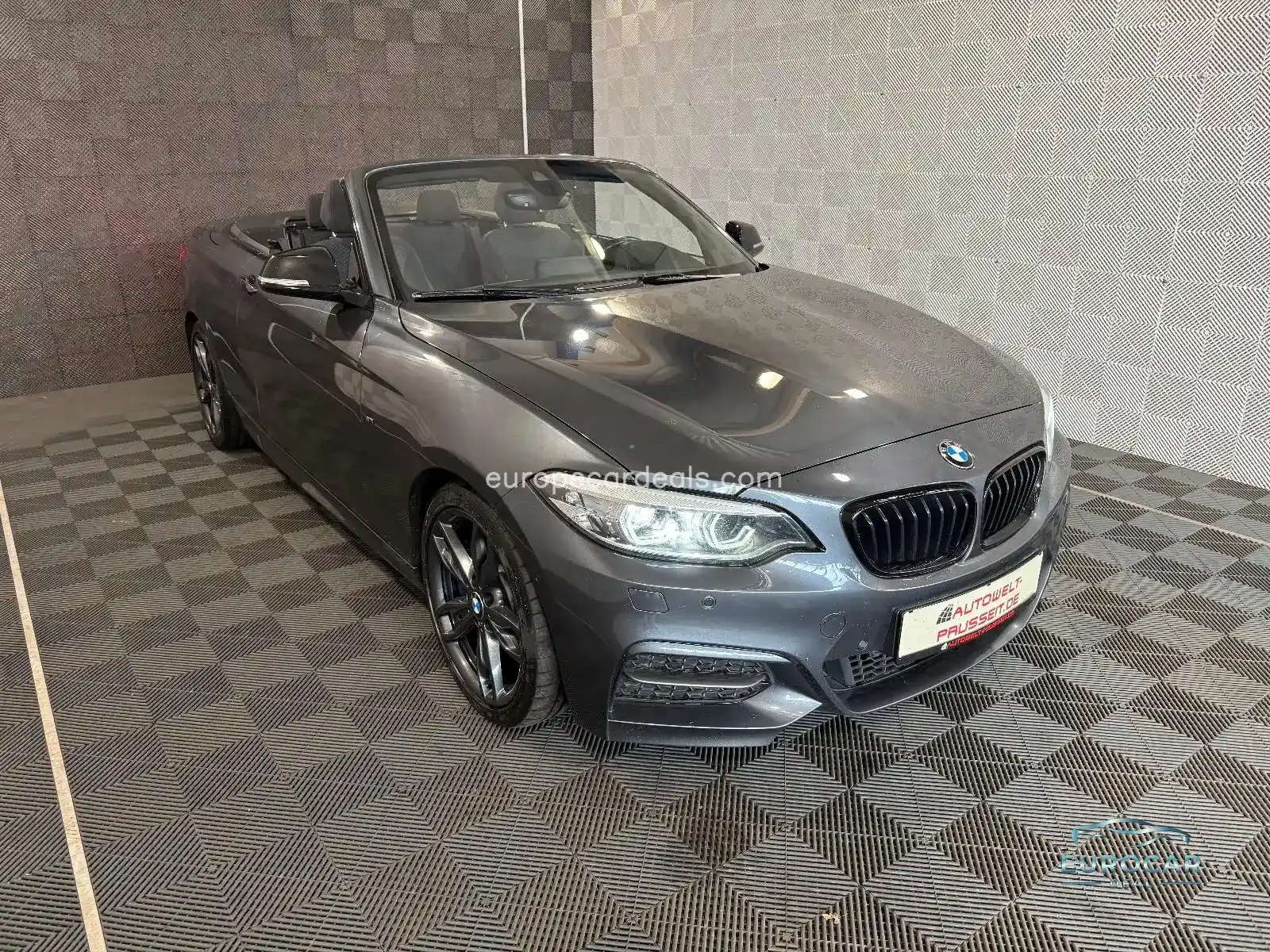 BMW M240i