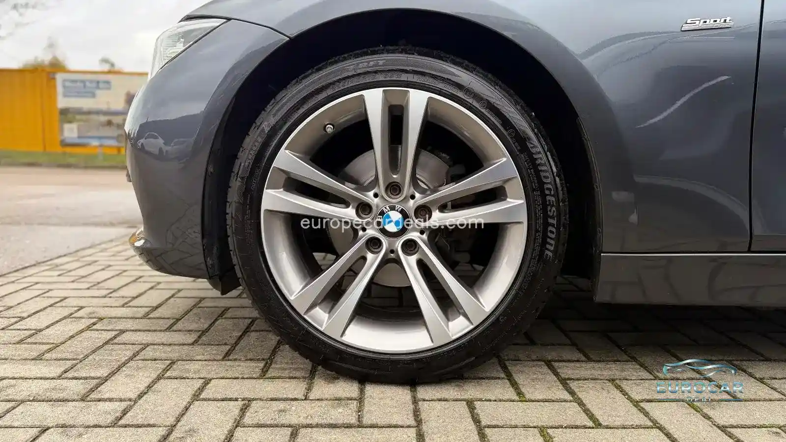 BMW 318