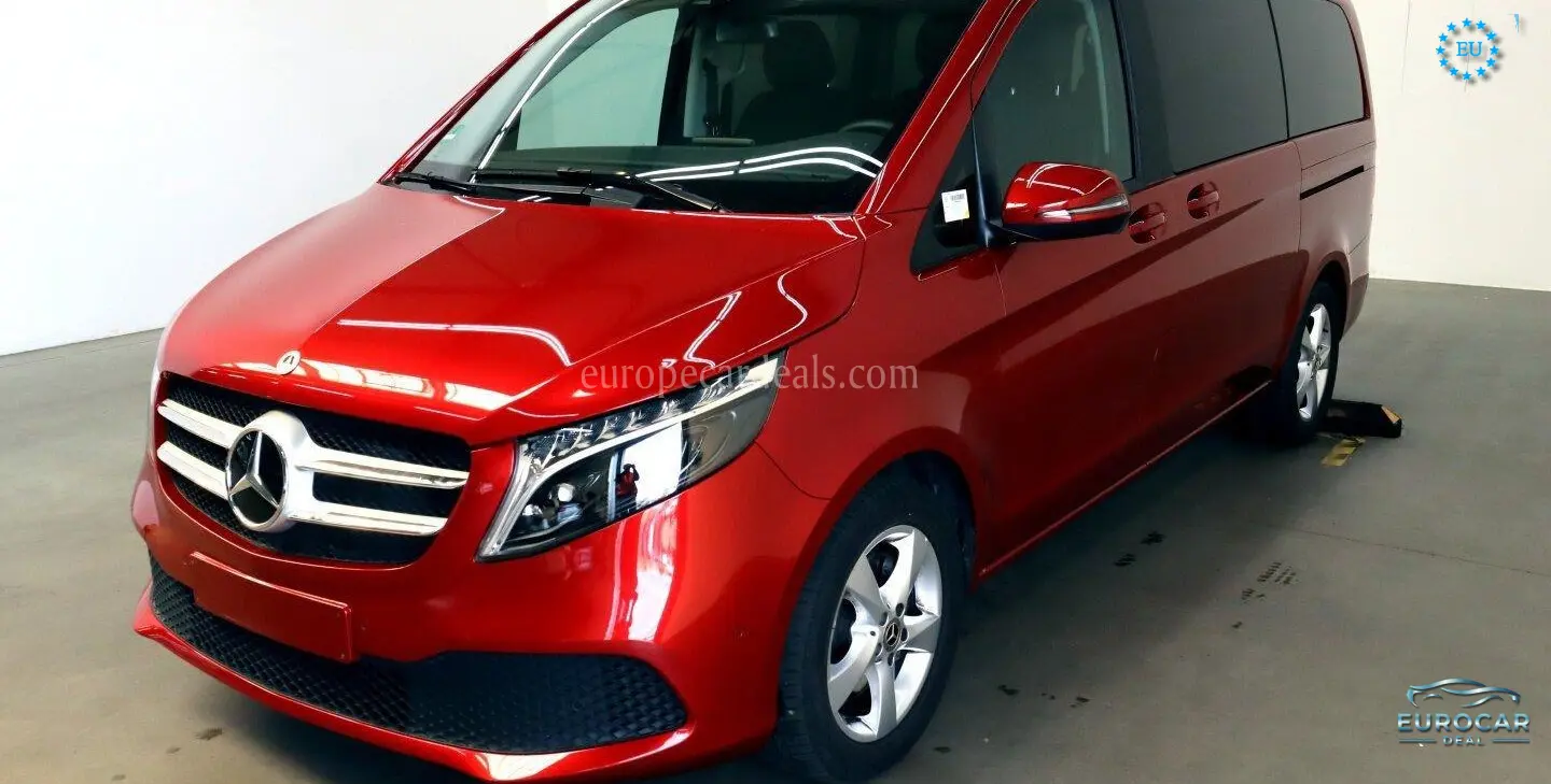 Mercedes-Benz V 220