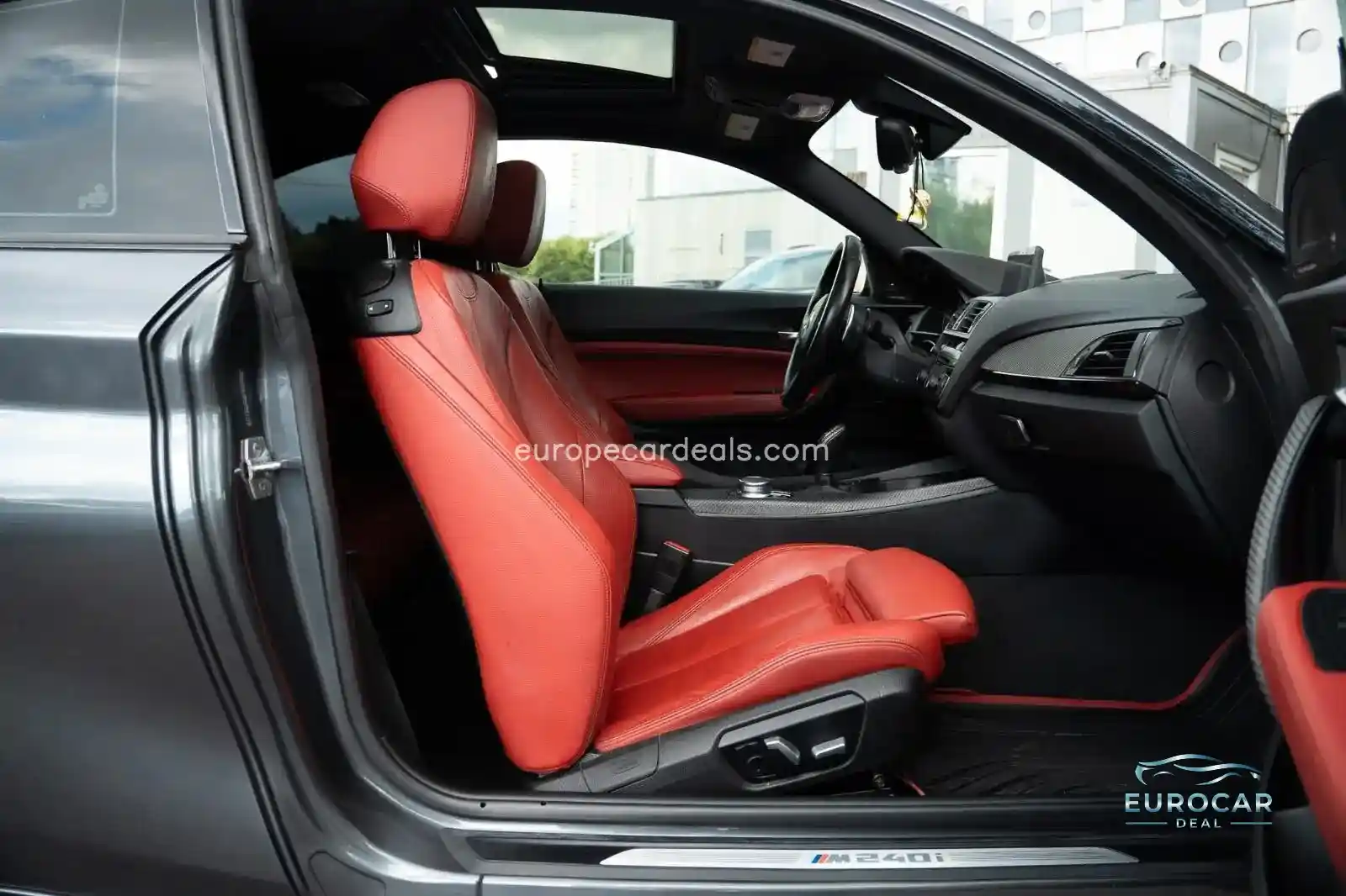BMW M240i