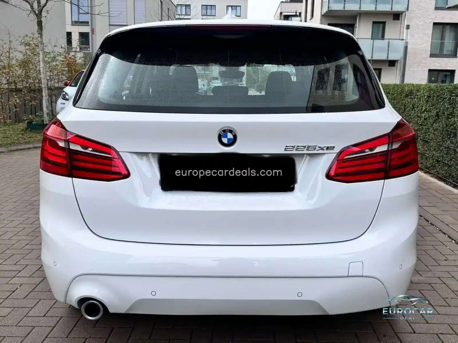 BMW 225