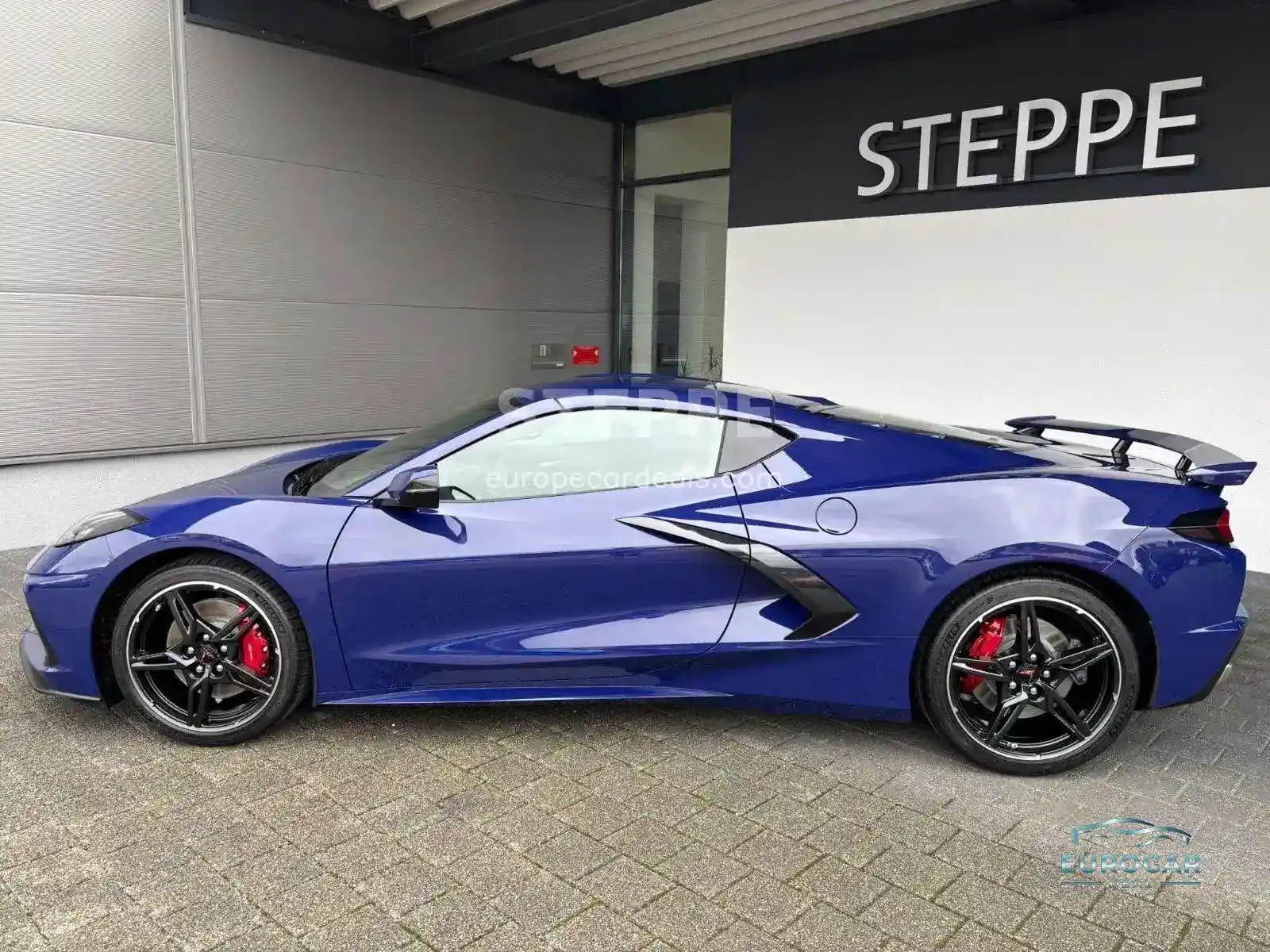 Corvette C8