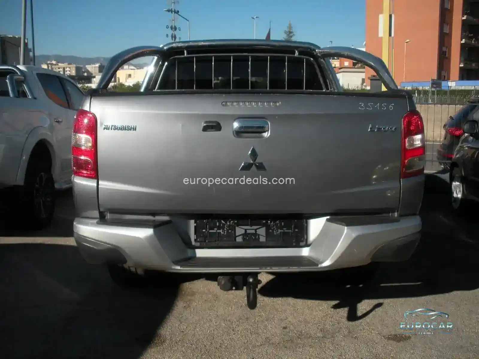 Mitsubishi L200