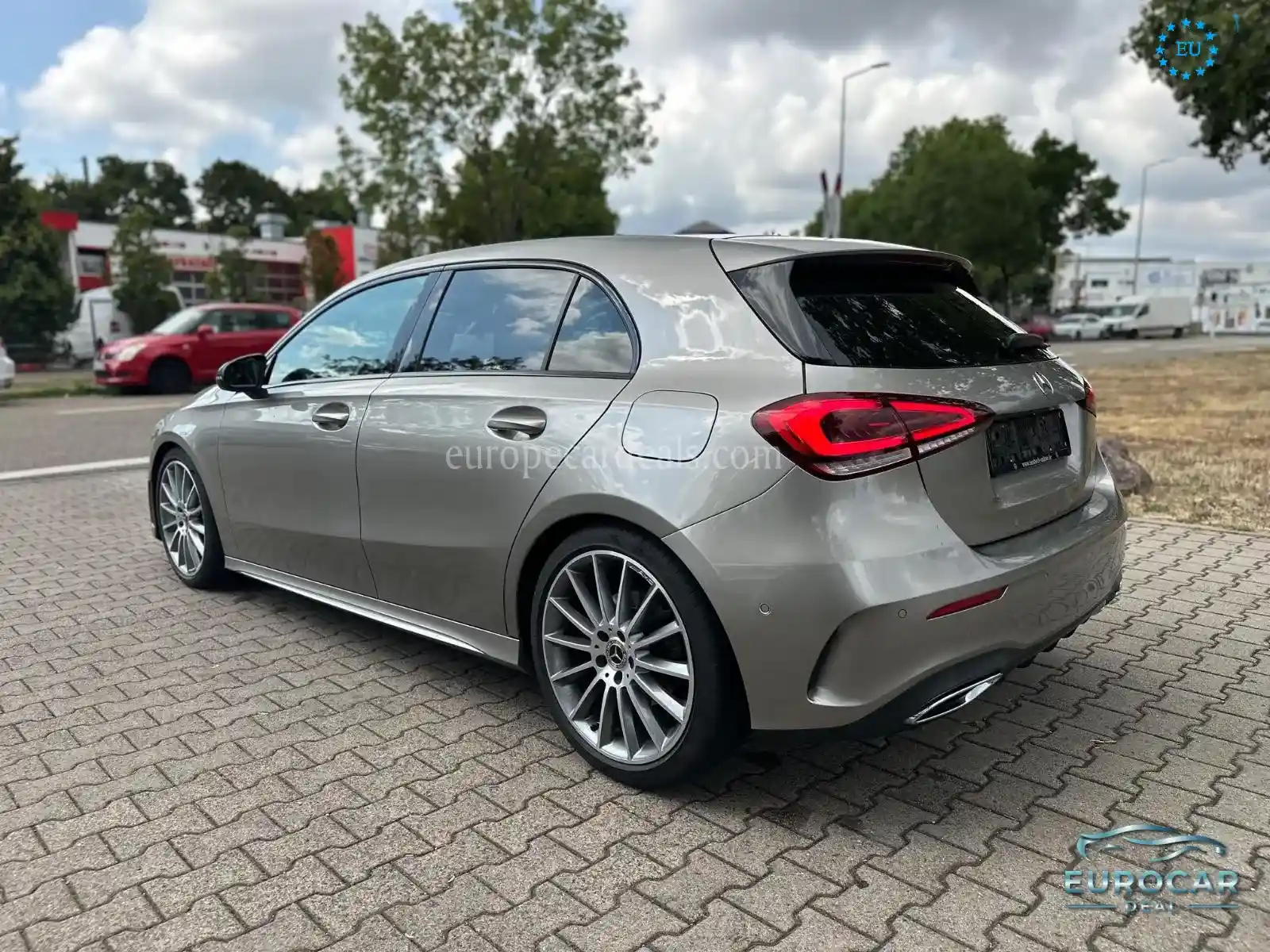 Mercedes-Benz A 220