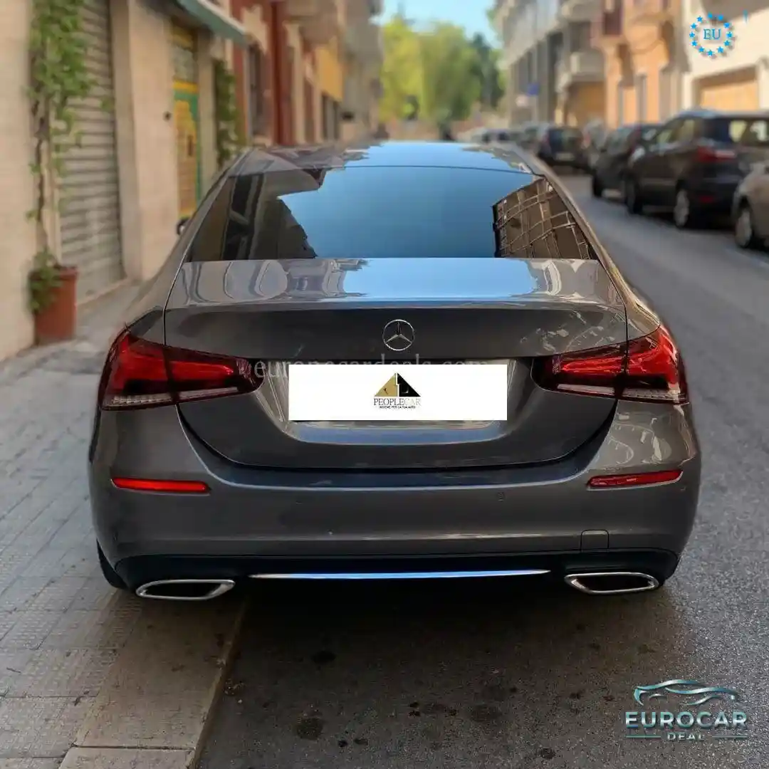 Mercedes-Benz A 200