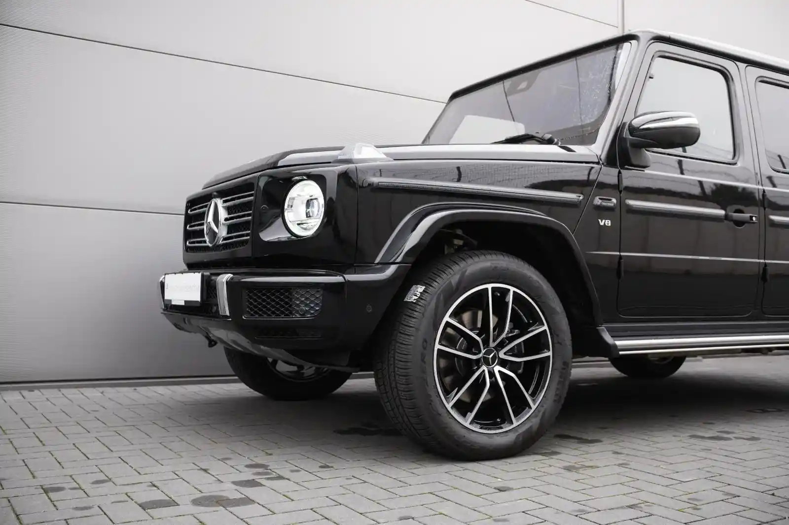 Mercedes-Benz G 500
