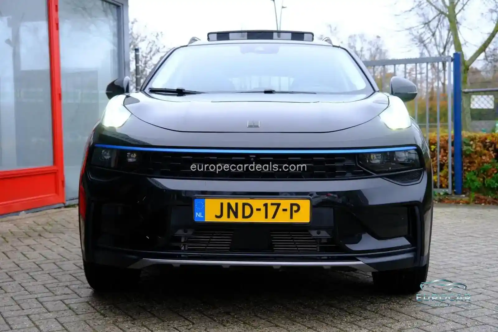 Lynk&Co 01