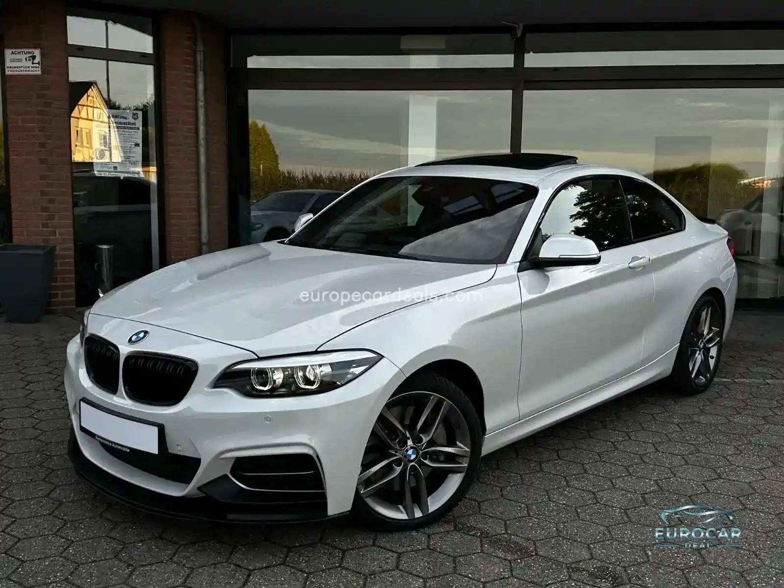 BMW 230