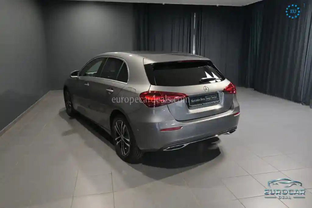 Mercedes-Benz A 180