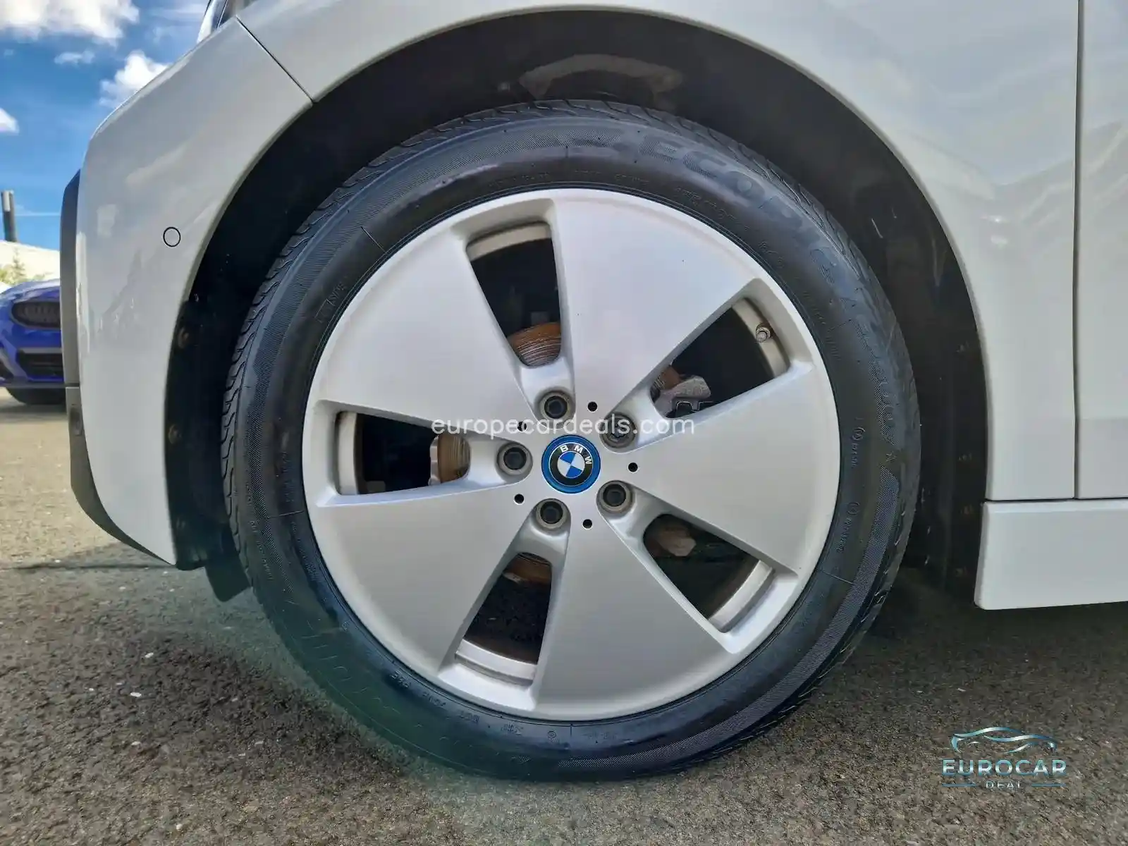 BMW i3