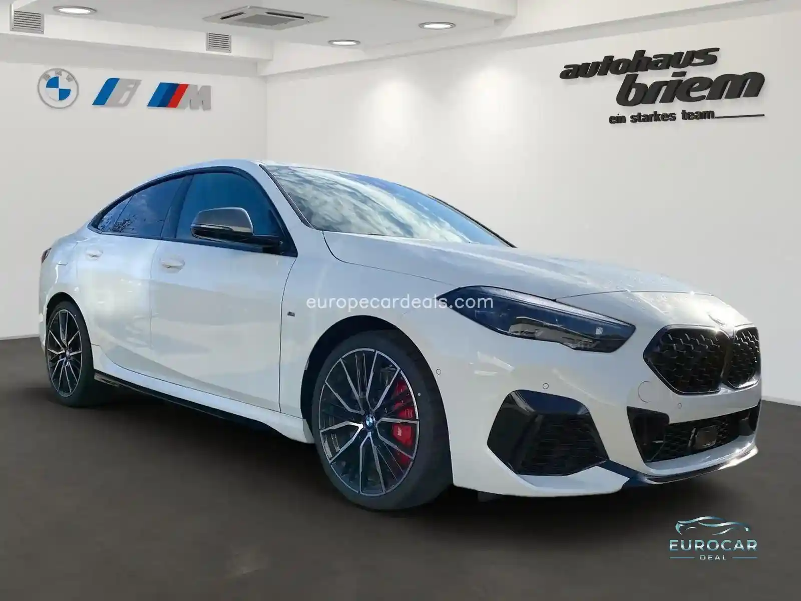 BMW M235