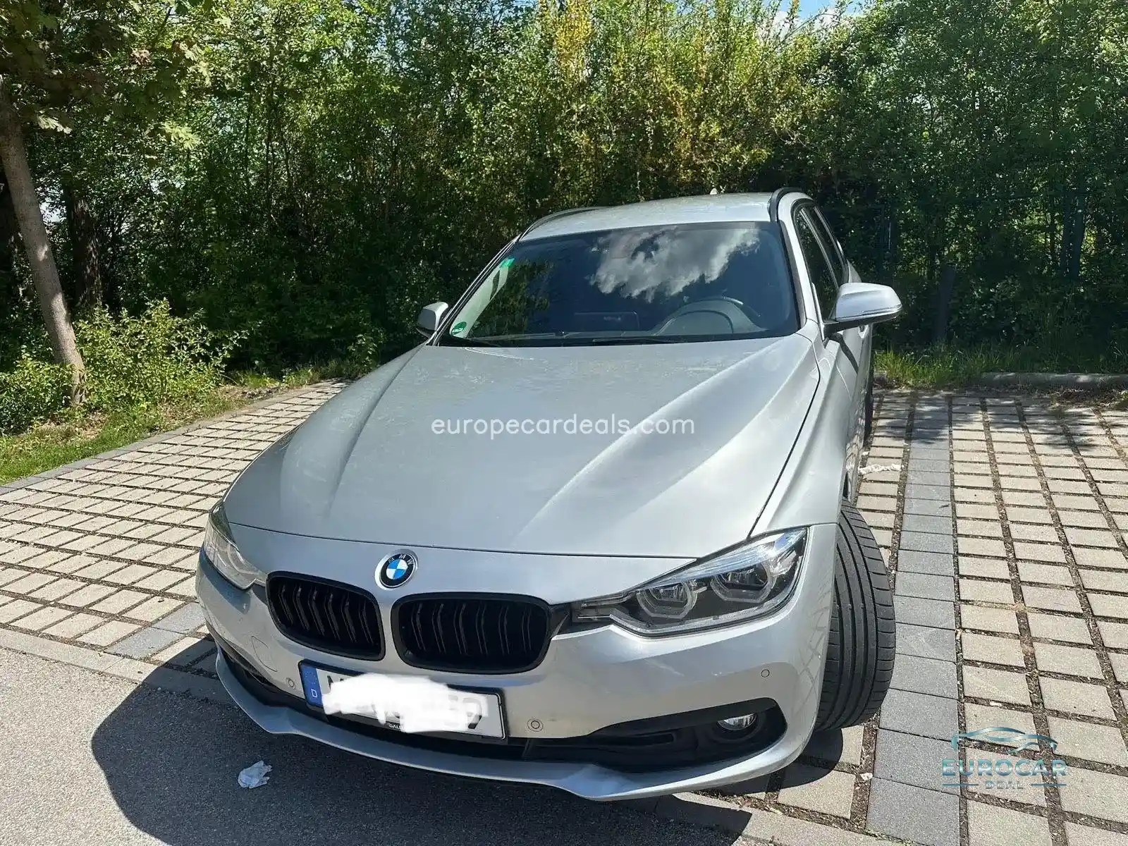 BMW 320