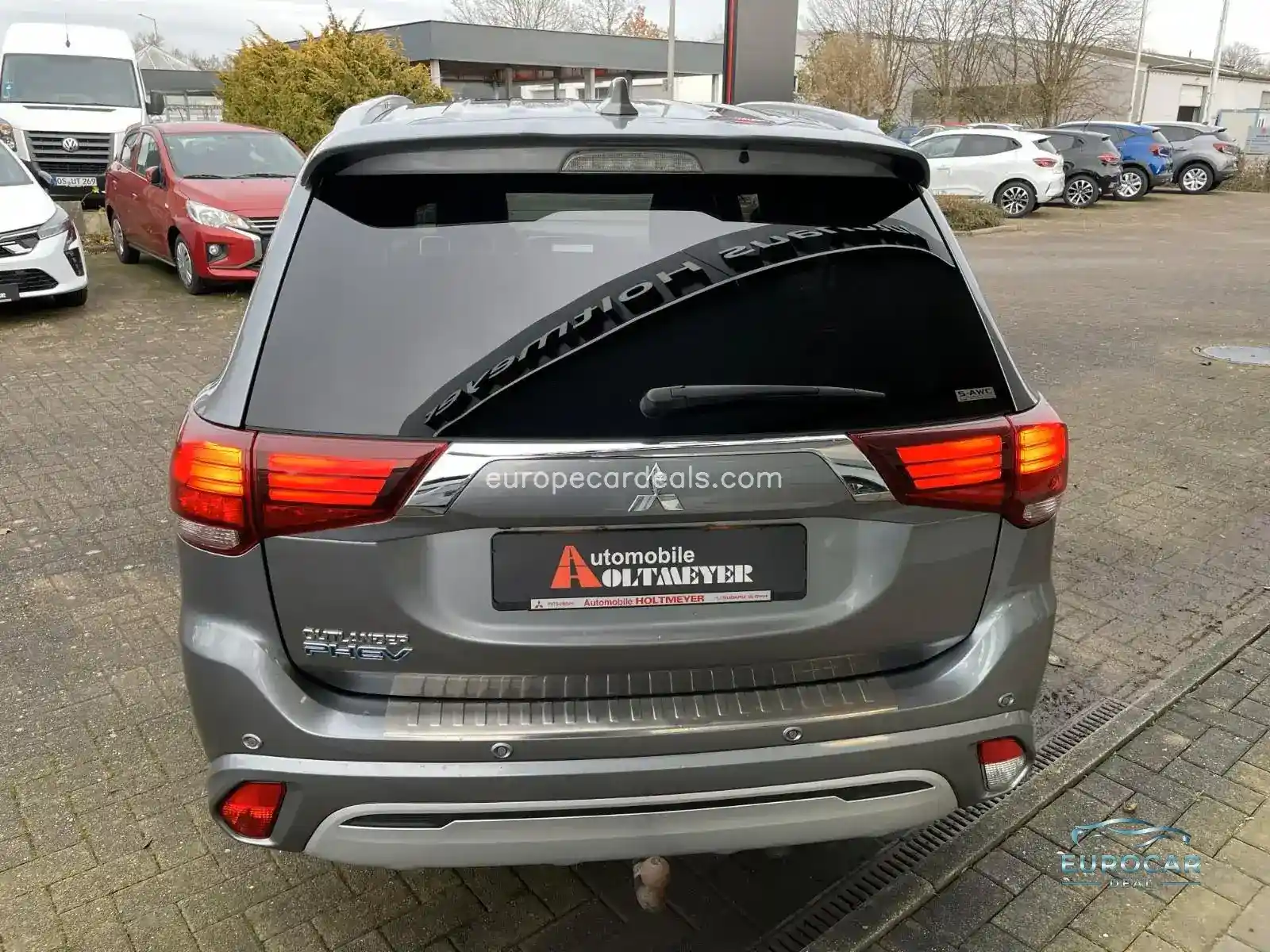 Mitsubishi Plug-in Hybrid Outlander