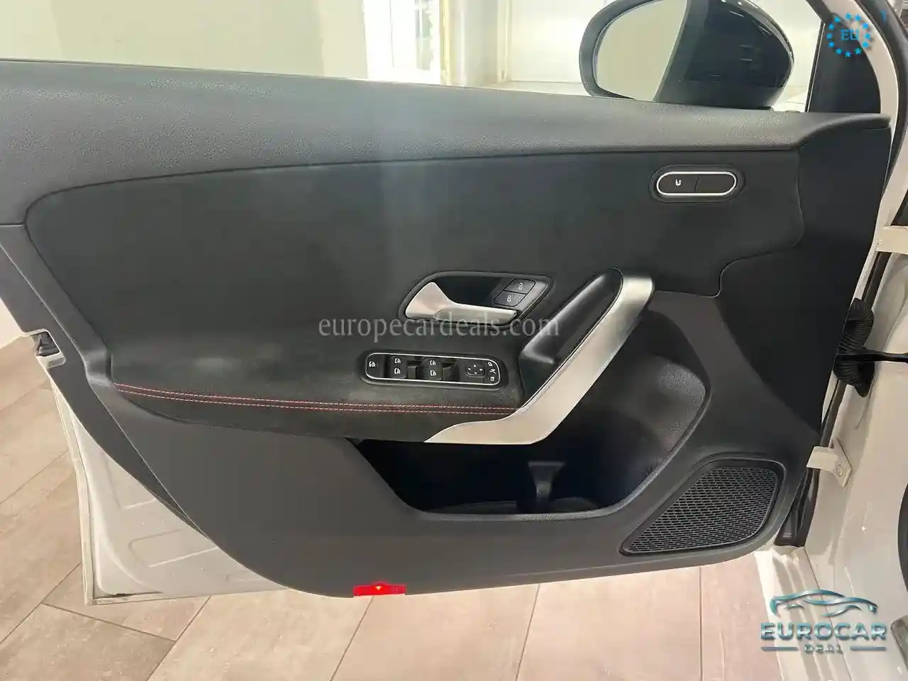 Mercedes-Benz A 220