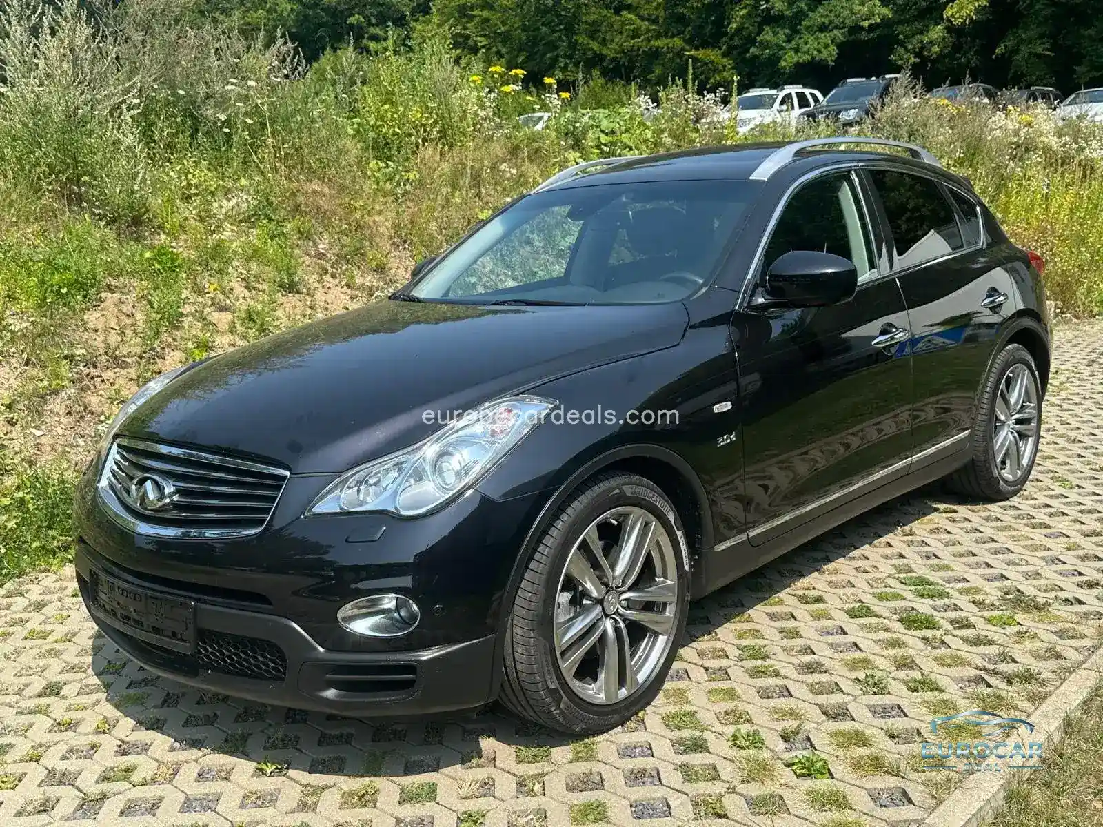 Infiniti QX50