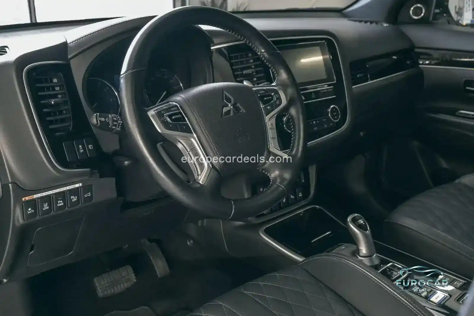Mitsubishi Plug-in Hybrid Outlander