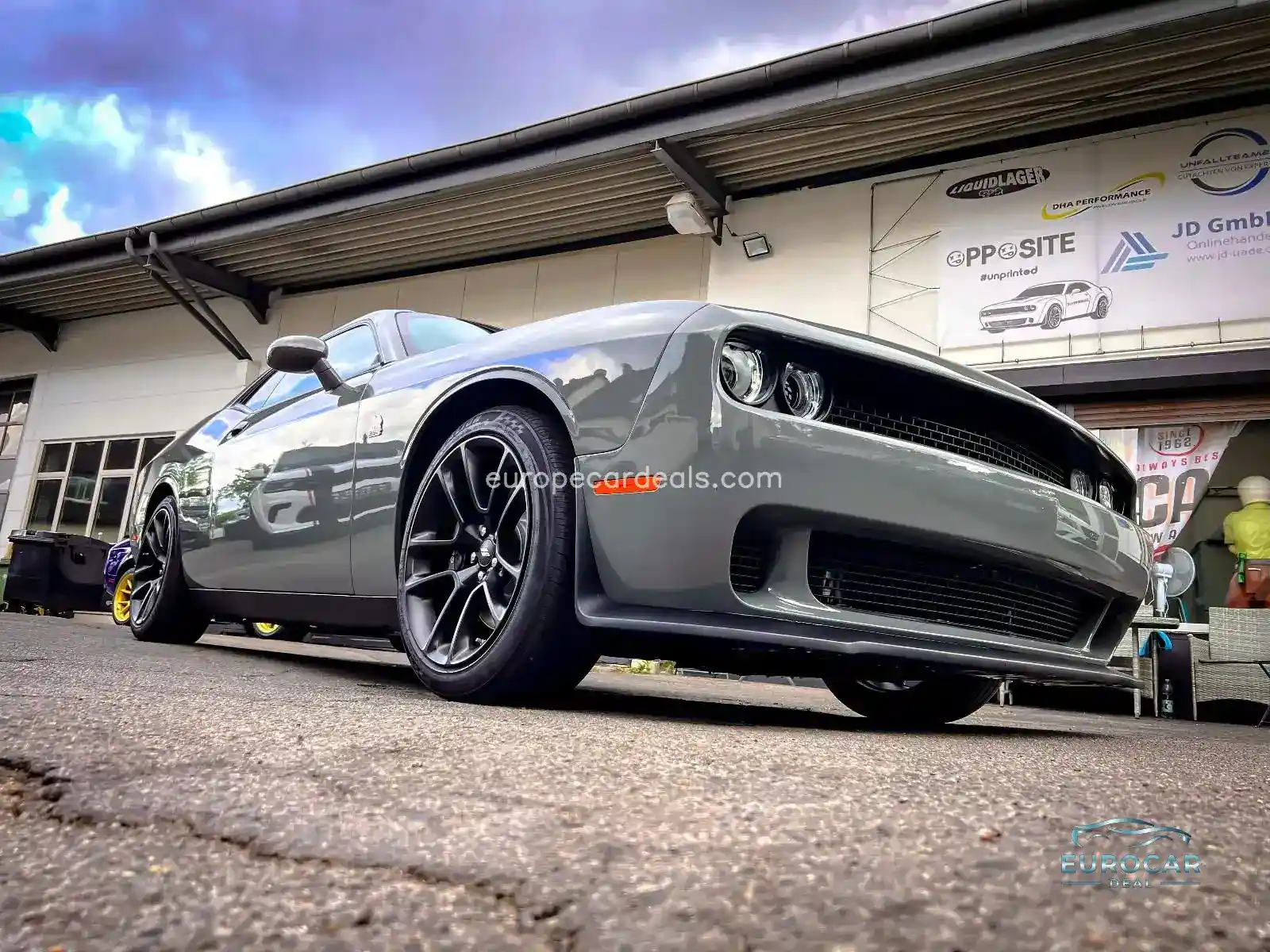 Dodge Challenger