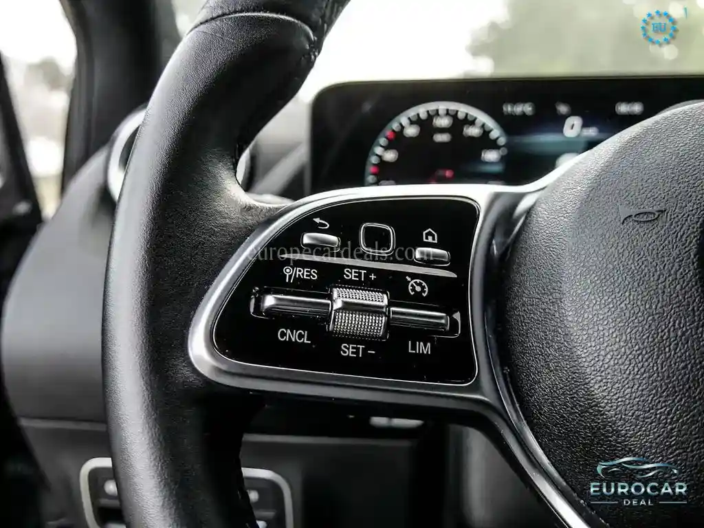 Mercedes-Benz B 220