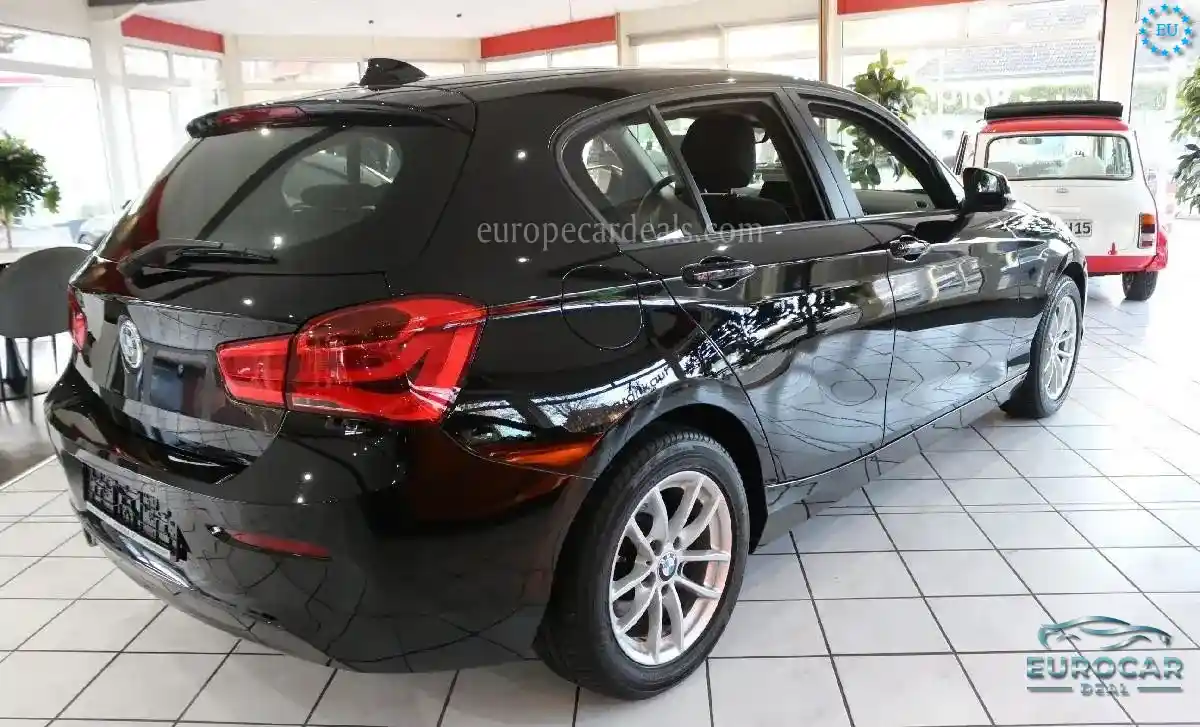 BMW 118