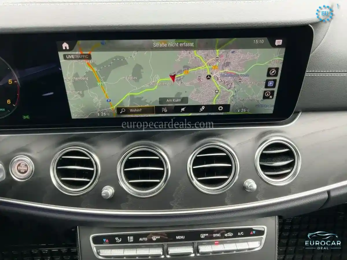 Mercedes-Benz E 220
