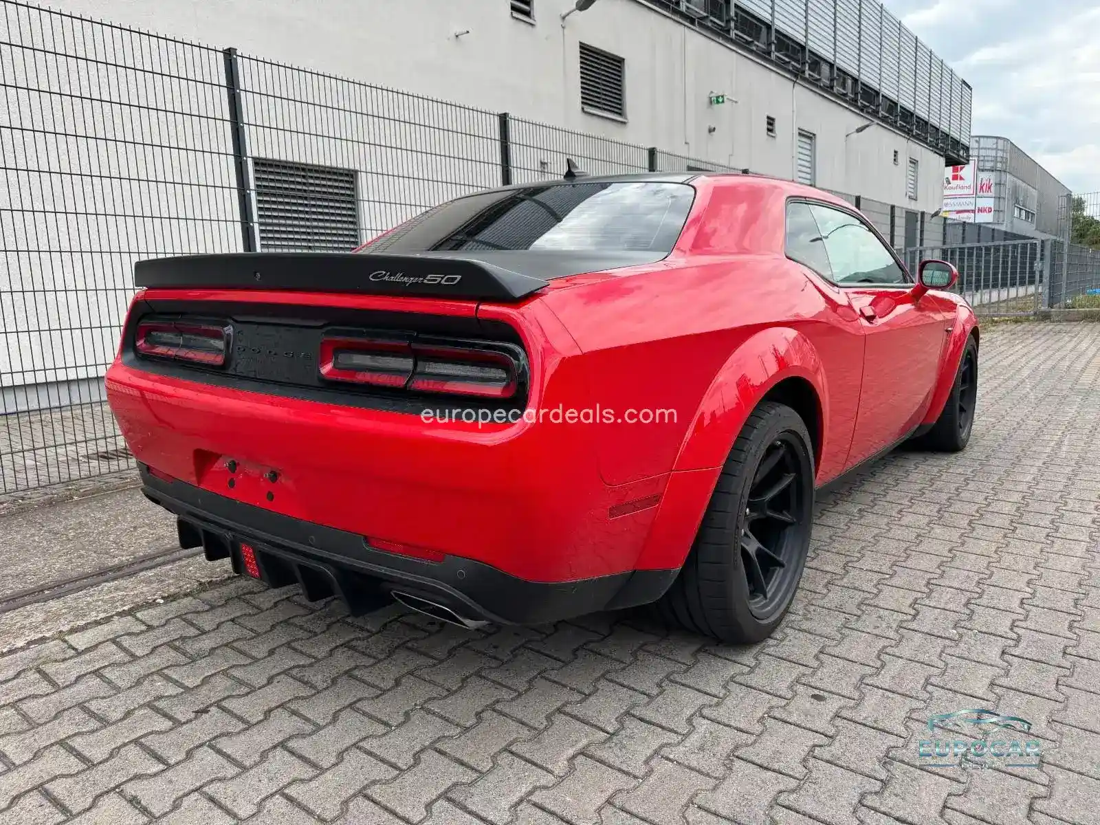 Dodge Challenger