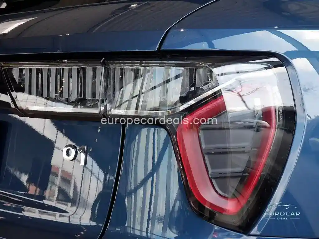 Lynk&Co 01