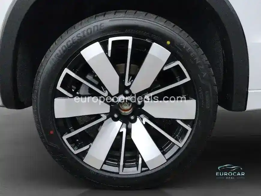 Mitsubishi Plug-in Hybrid Outlander