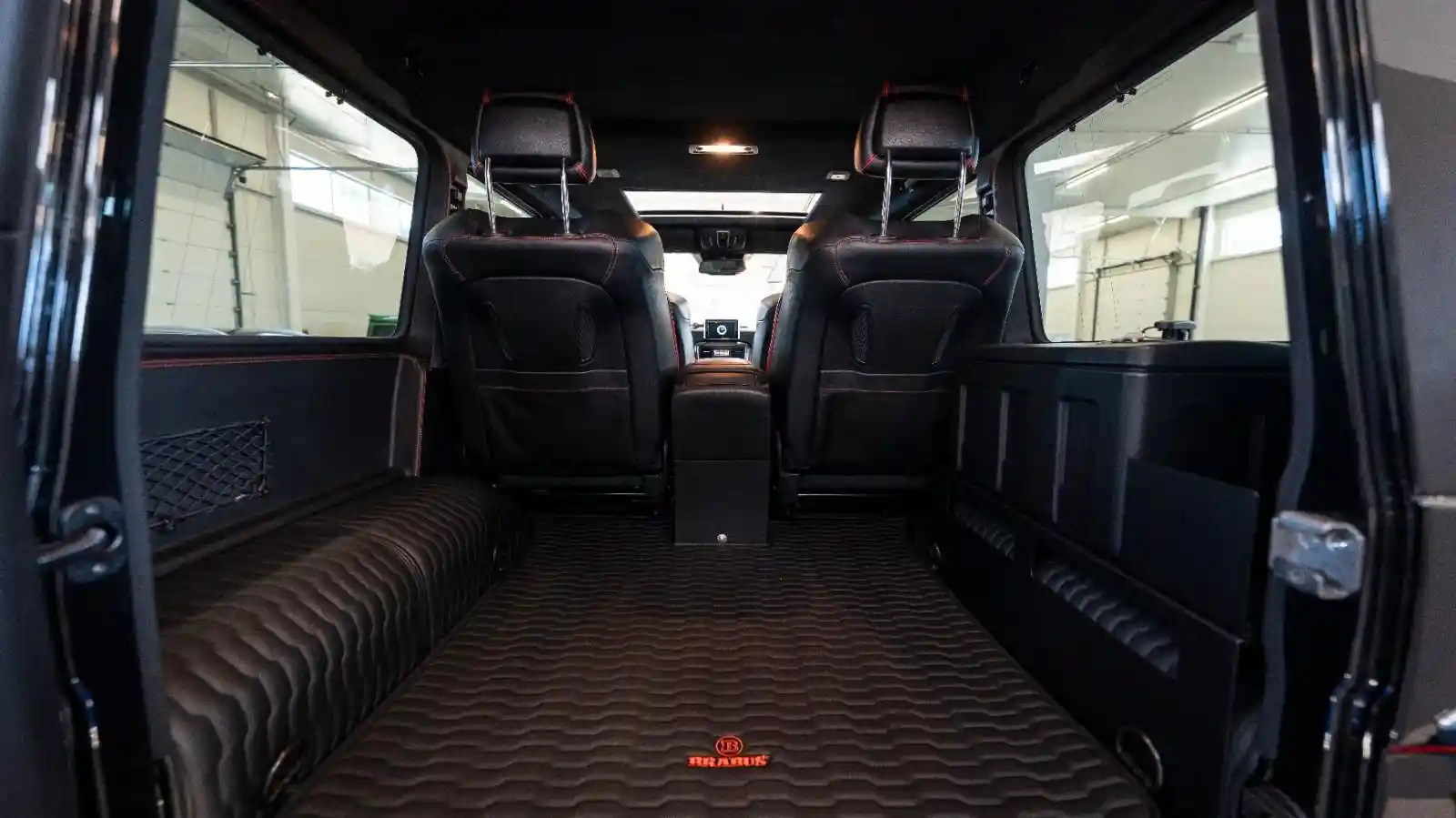 Mercedes-Benz G 500