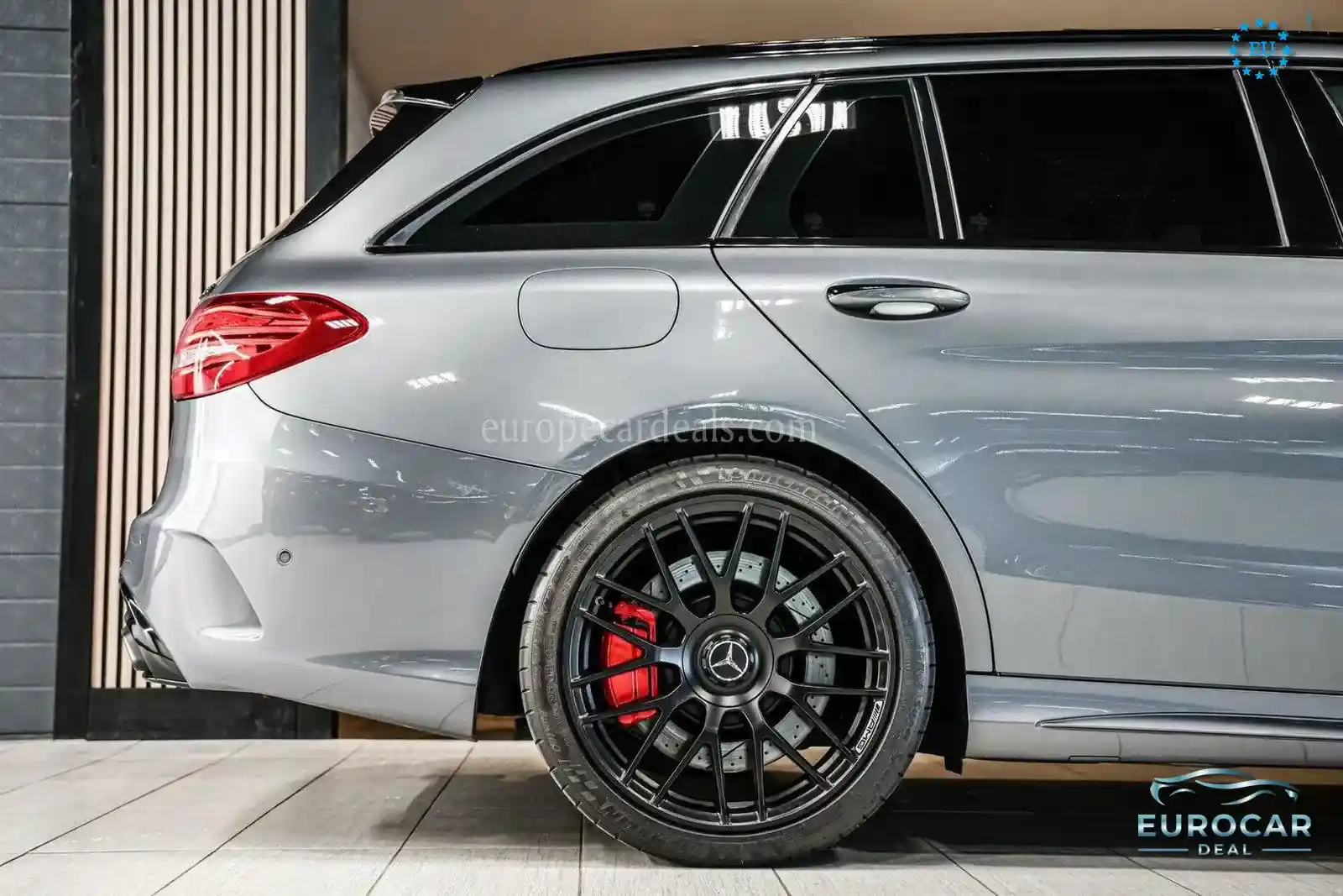 Mercedes-Benz C 63 AMG