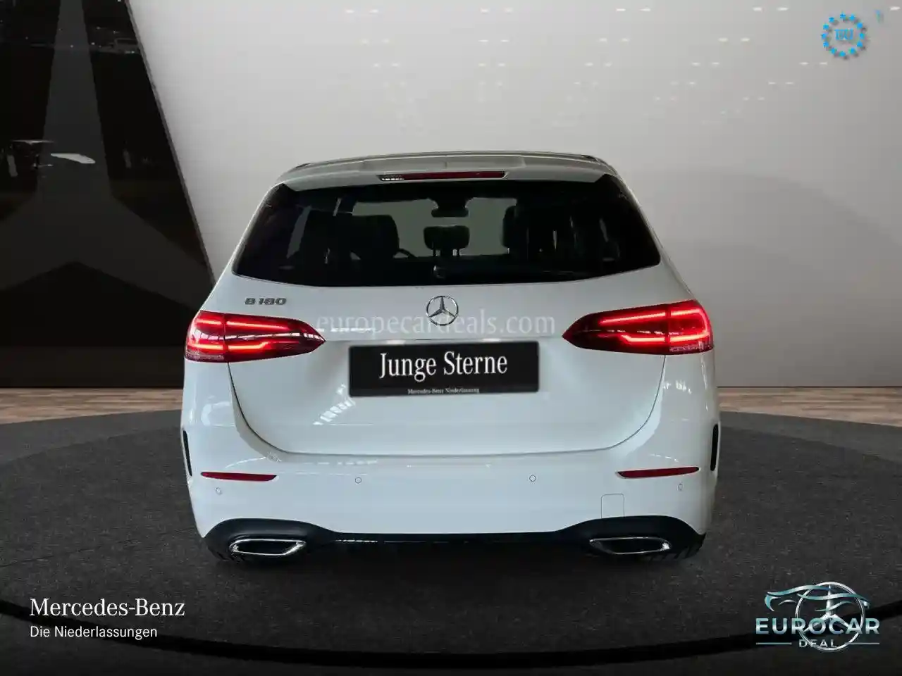 Mercedes-Benz B 180