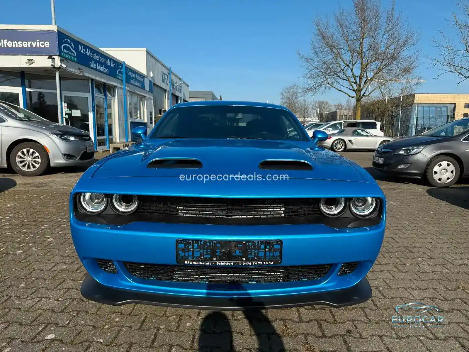 Dodge Challenger
