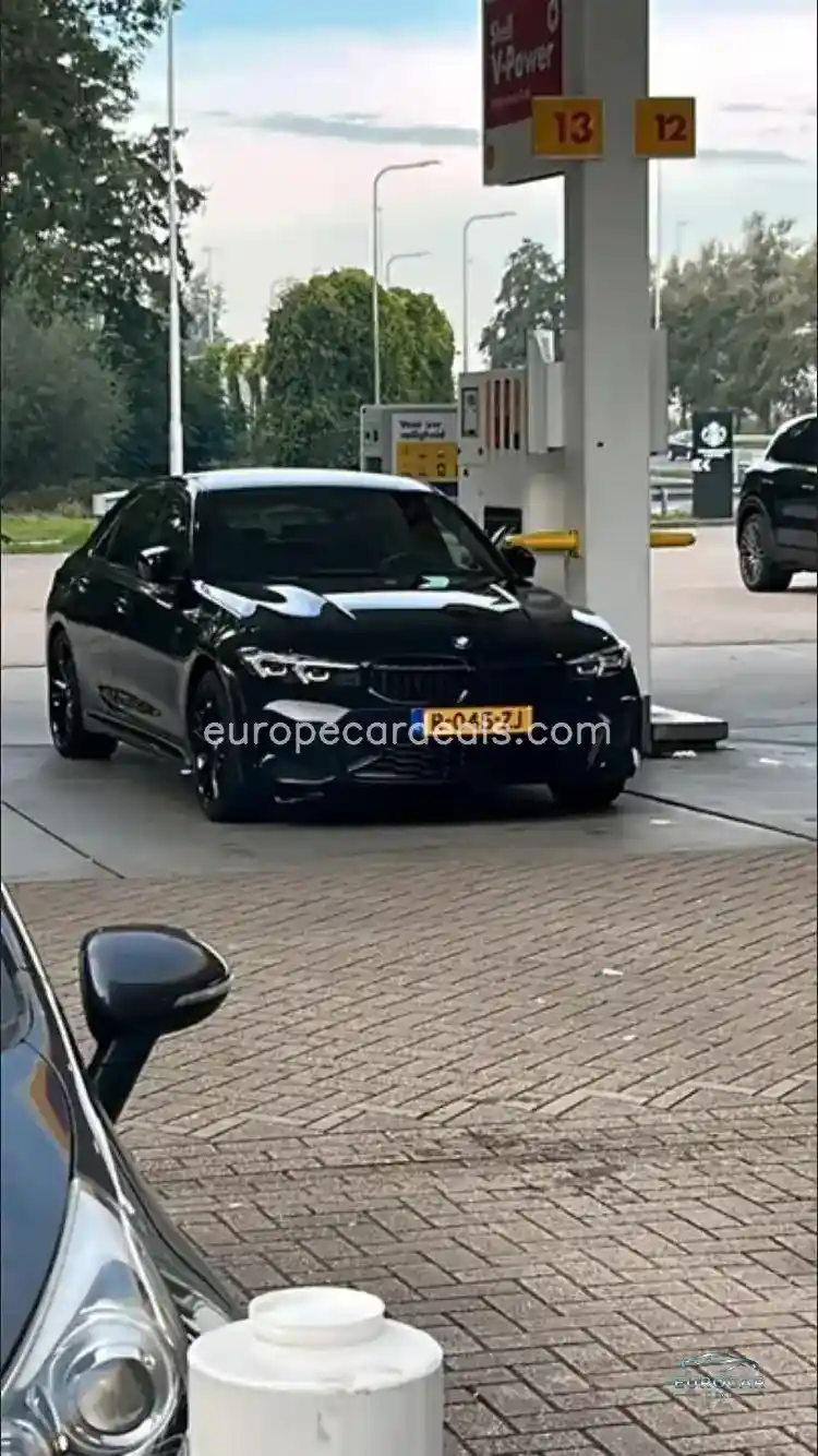 BMW 320