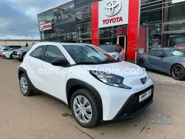 Toyota Aygo (X)