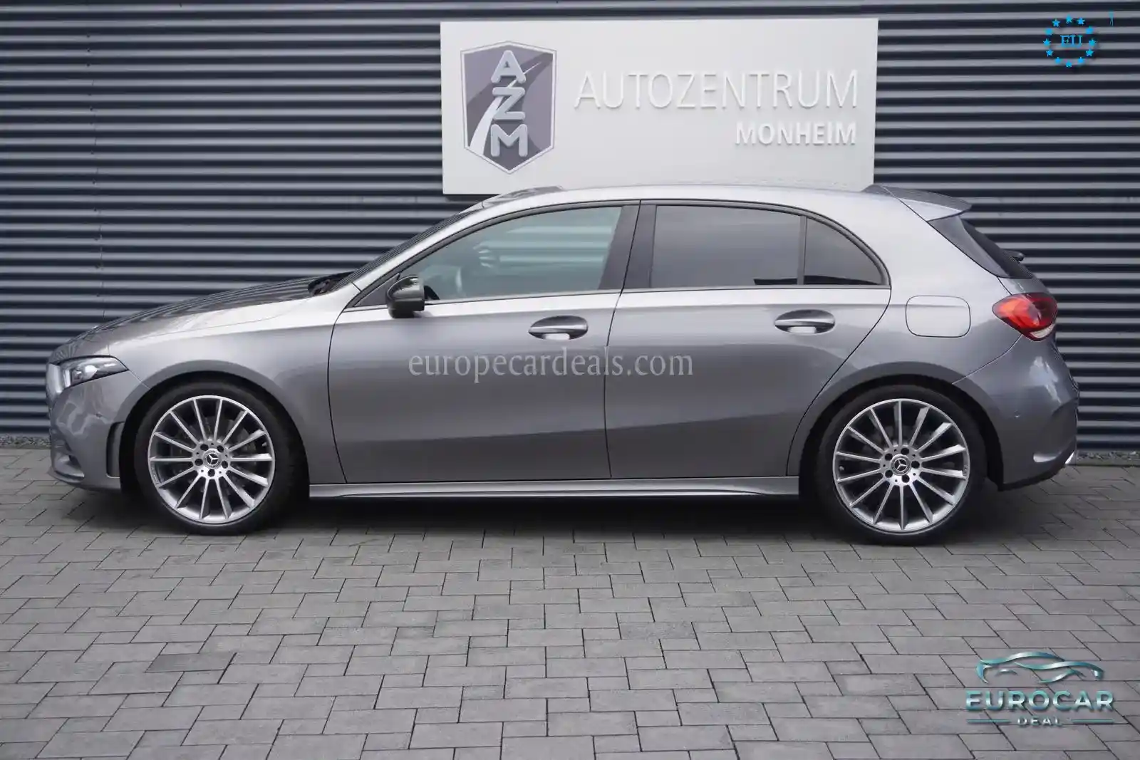 Mercedes-Benz A 220