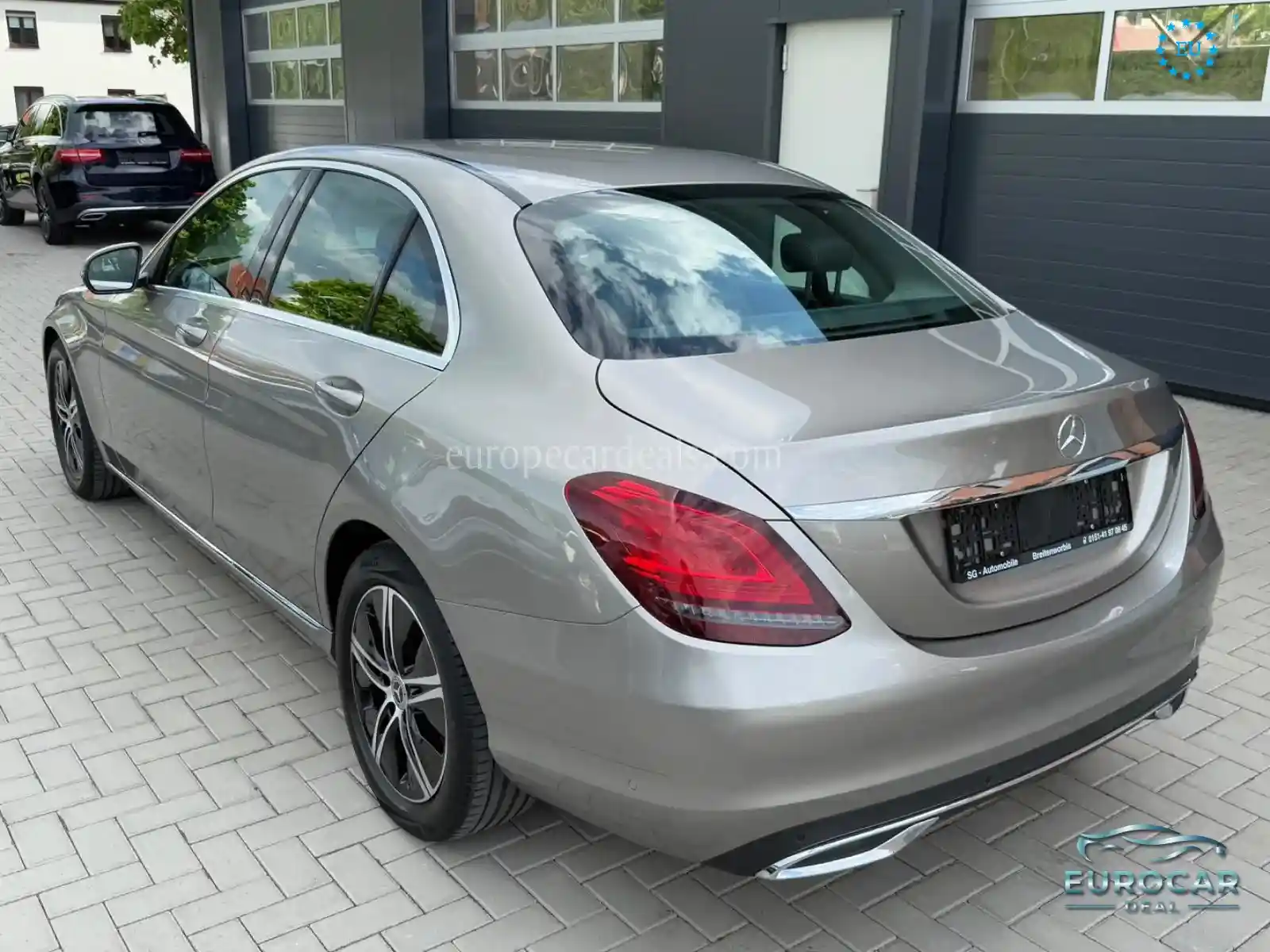Mercedes-Benz C 180