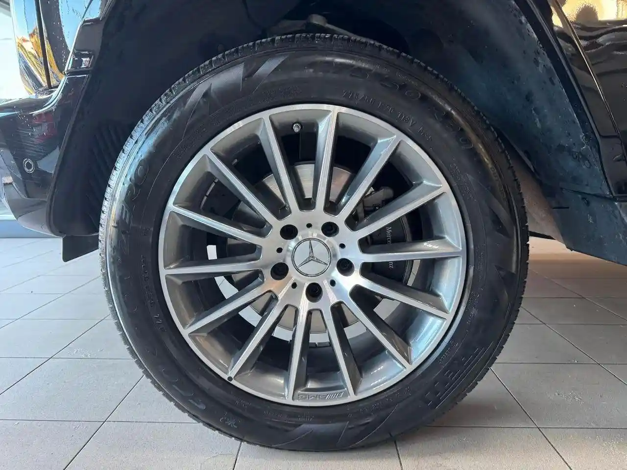 Mercedes-Benz G 500