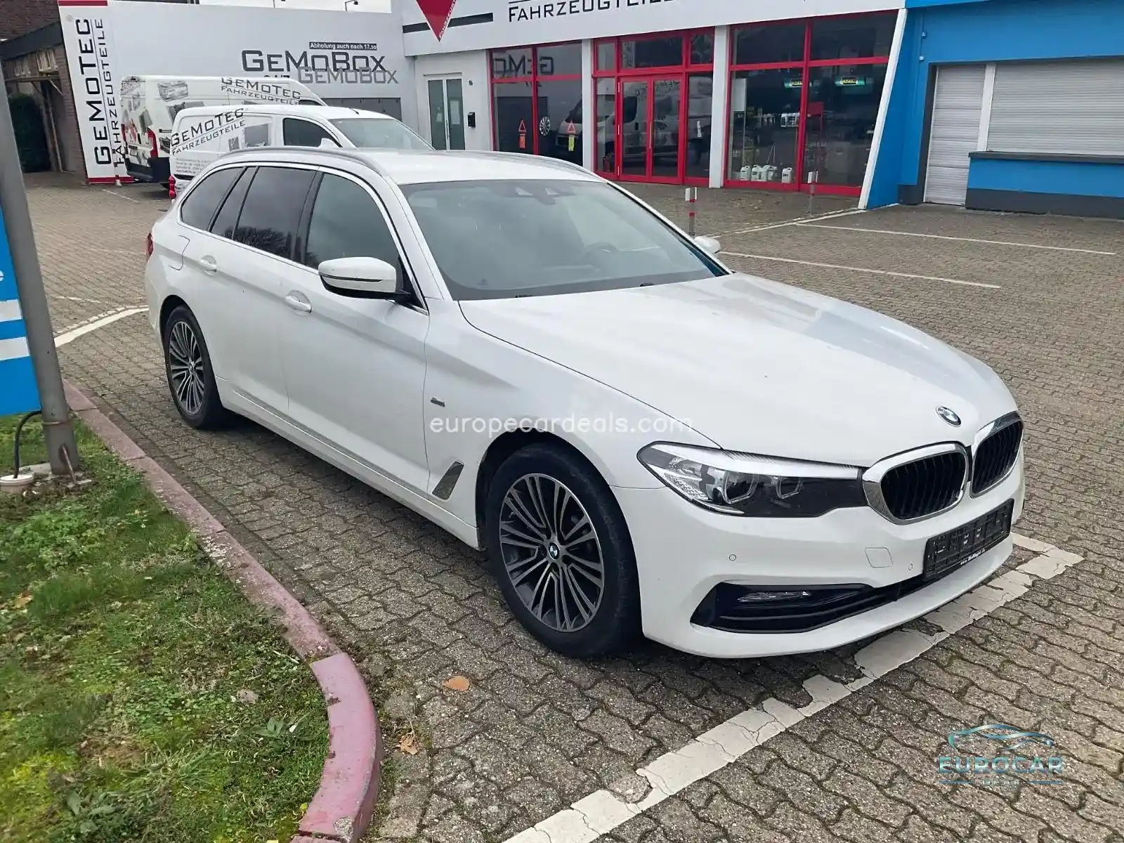 BMW 530