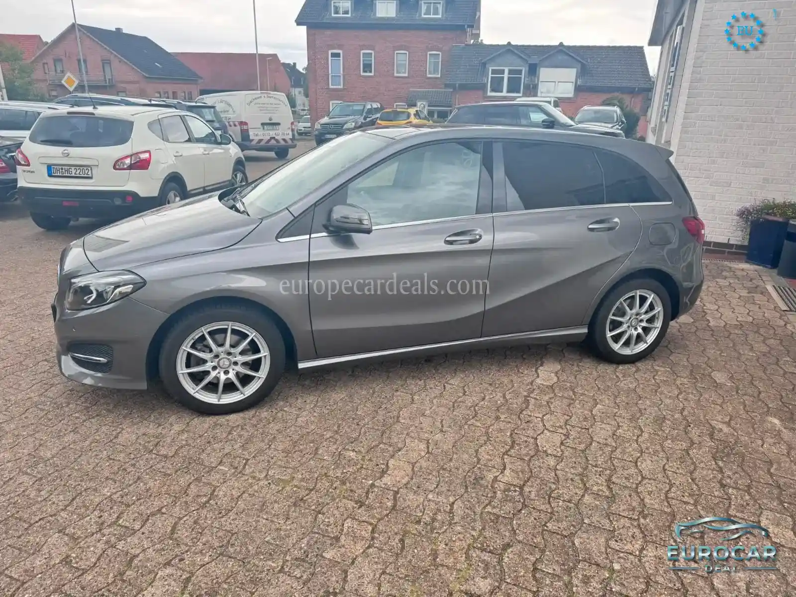 Mercedes-Benz B 220