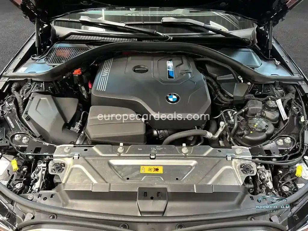 BMW 330