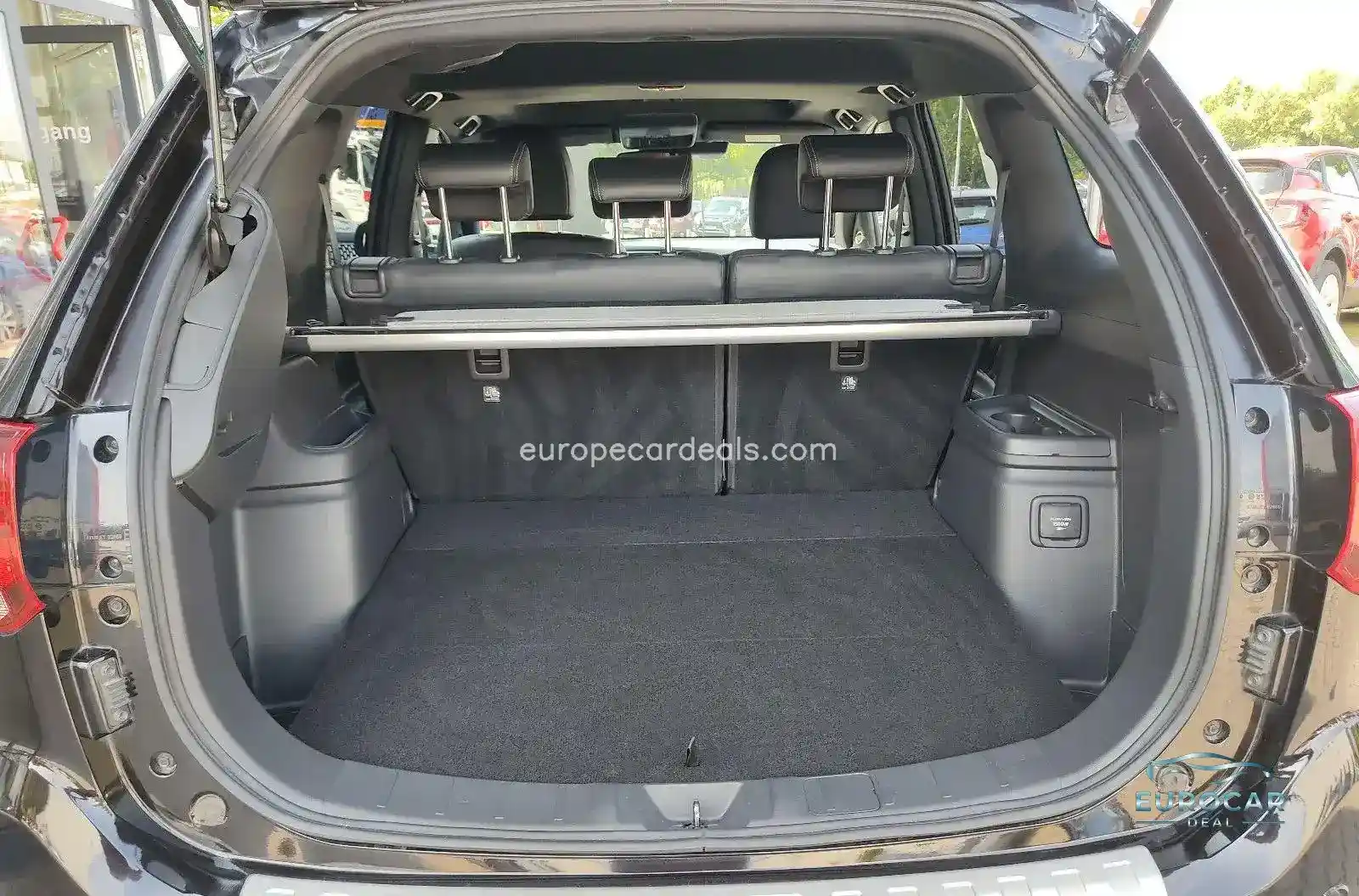 Mitsubishi Plug-in Hybrid Outlander