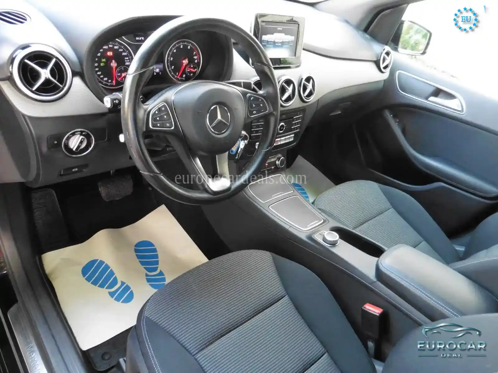 Mercedes-Benz B 180