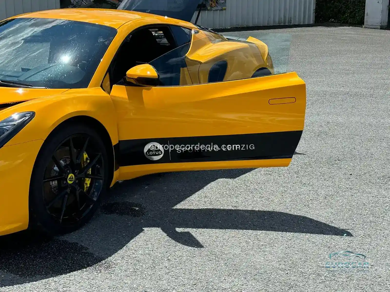 Lotus Emira