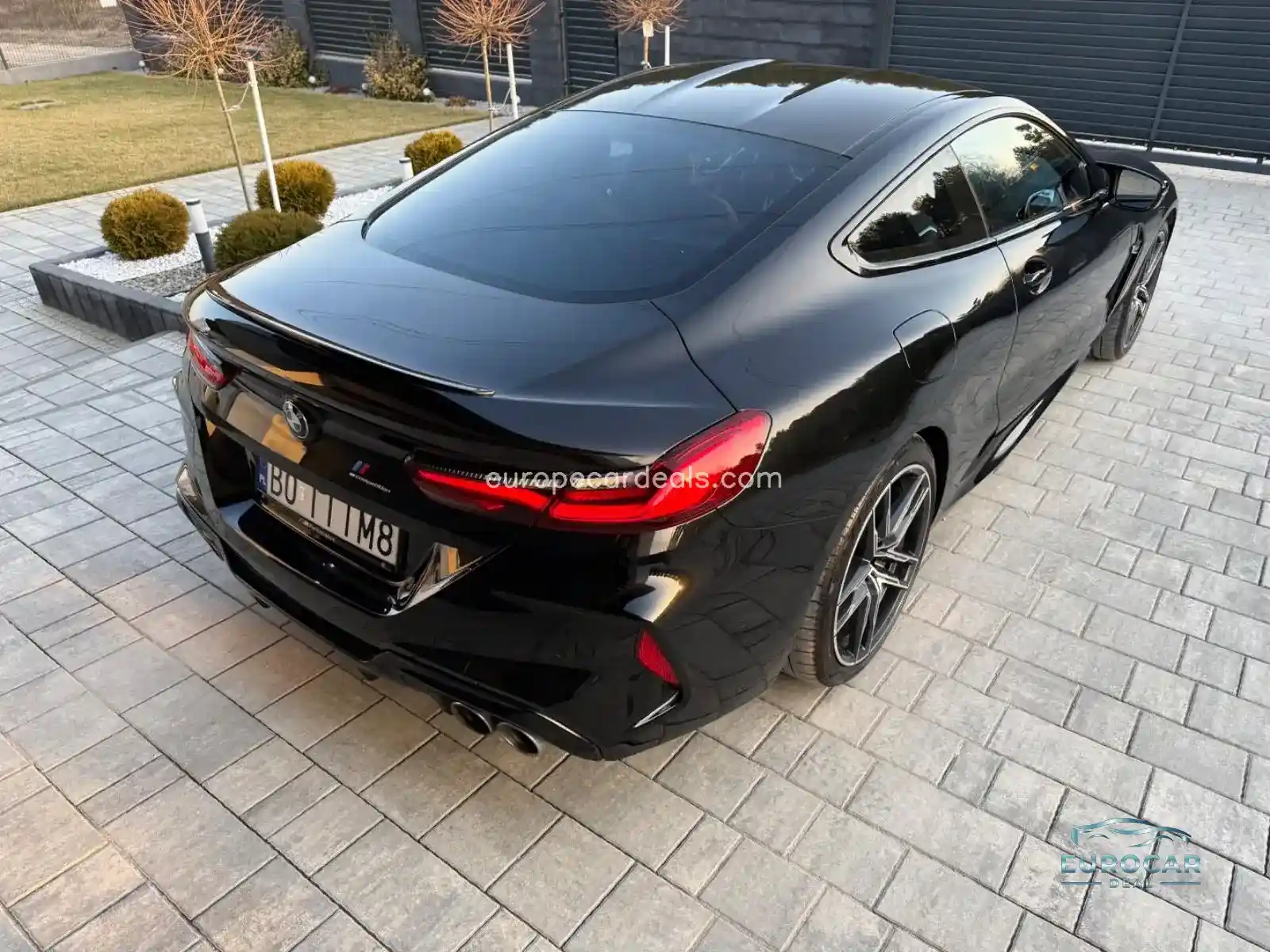 BMW M8