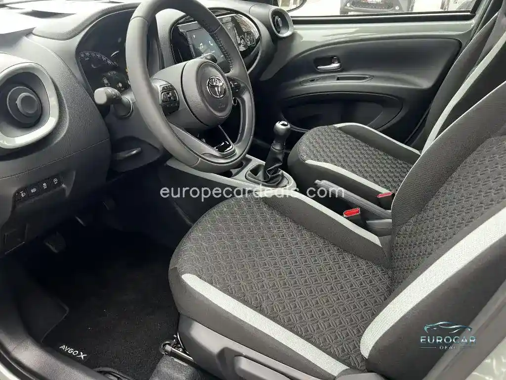 Toyota Aygo (X)
