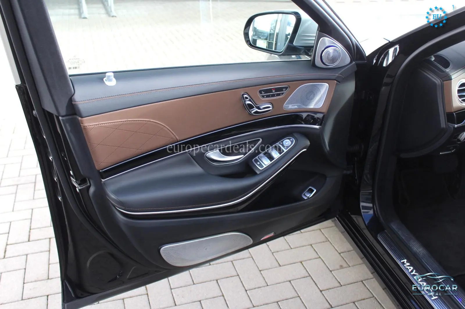 Mercedes-Benz S 560