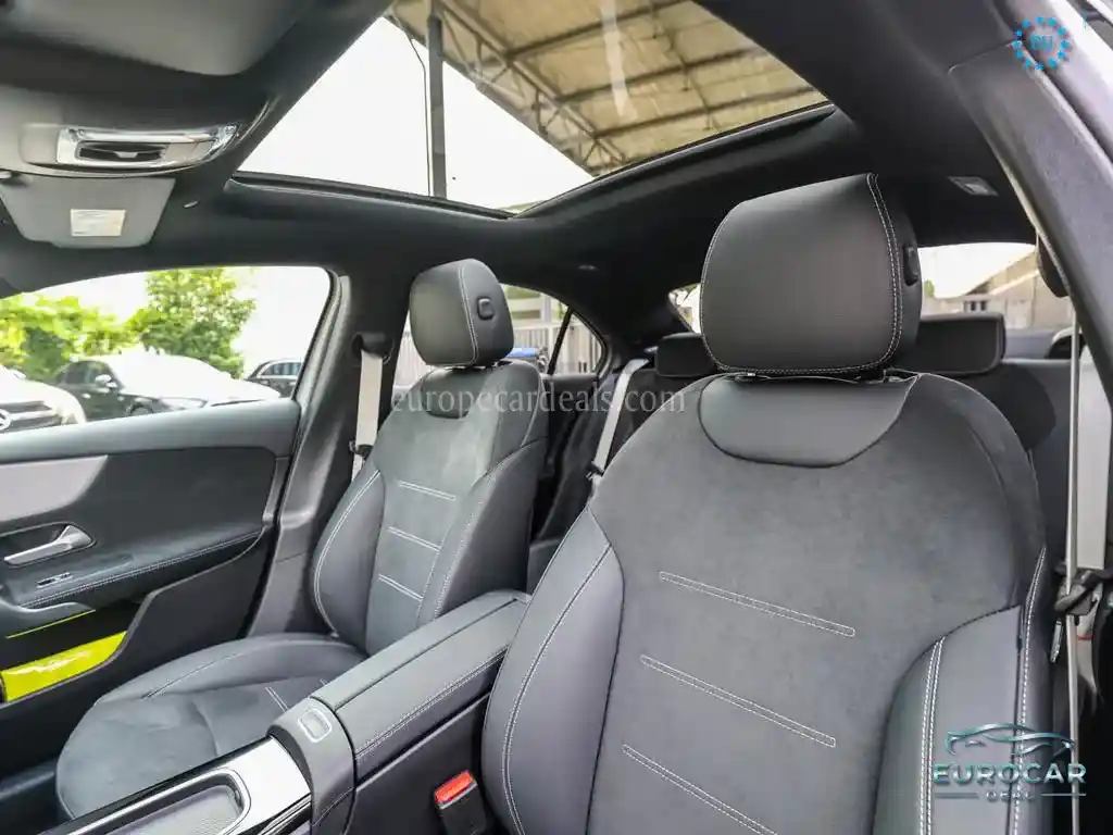 Mercedes-Benz A 200