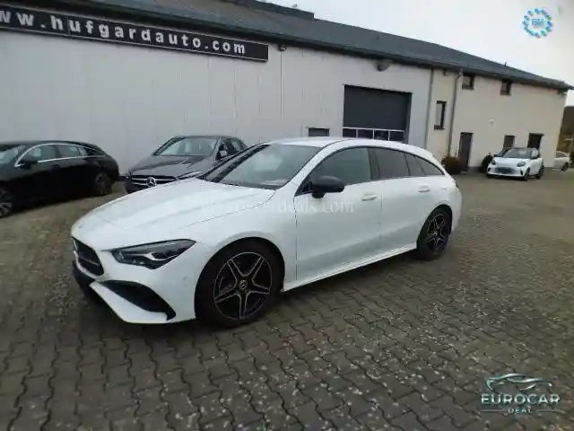 Mercedes-Benz CLA 200 Shooting Brake