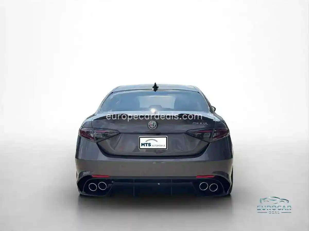 Alfa Romeo Giulia